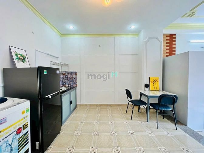 Hình ảnh CHDV Tách Bếp Full Nội Thất Bancol Thoáng ngay Lý Chiêu Hoàng Quận 6