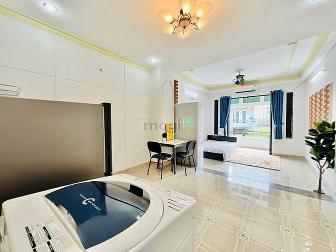 Hình ảnh CHDV Tách Bếp Full Nội Thất Bancol Thoáng ngay Lý Chiêu Hoàng Quận 6