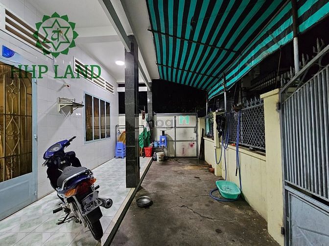 Hình ảnh Cho thuê nhà cách đường Hà Huy Giáp 150m2