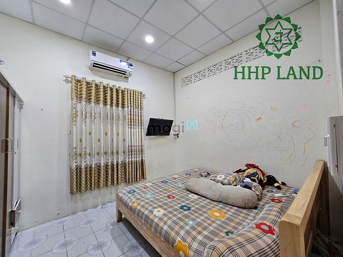 Hình ảnh Cho thuê nhà cách đường Hà Huy Giáp 150m2