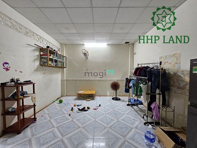 Hình ảnh Cho thuê nhà cách đường Hà Huy Giáp 150m2