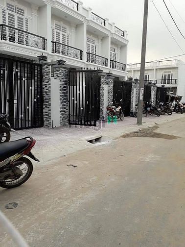 Hình ảnh 19 Căn Nhà Liền Kề,11 Lô Đất Nền Sổ HR Gần Chợ Hưng Long, Đường số 11