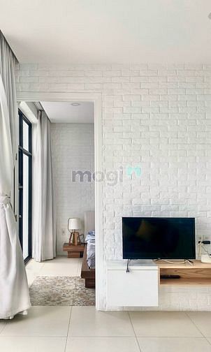 Hình ảnh 🔥CẬP BẾN🔥1PN bao phí - Ban công view thoáng góc 2 mặt tiền🔥