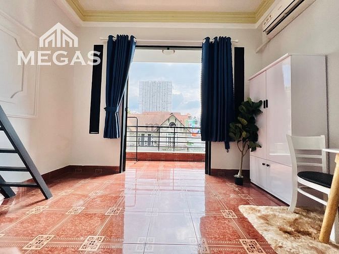 Hình ảnh Căn Hộ Duplex Ban Công Full Nội Thất Máy Giặt Riêng Lý Chiêu Hoàng Q6
