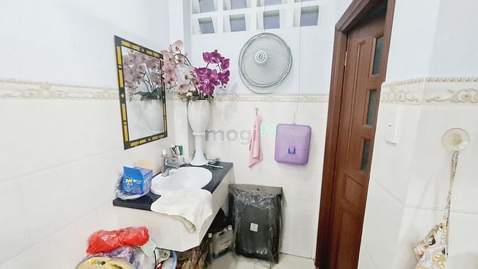 Hình ảnh Thạch Lam 64m2 4 tầng, cách Mt 10m chỉ 5.55 tỷ