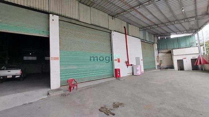 Hình ảnh CHO thuê kho xưởng QUẬN 7 DT 900m trần cao 8m.
