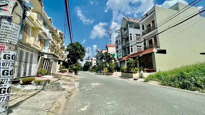 Hình ảnh Bán đất full thổ cư 66,7m²,gần Chợ,Cách Đại Lộ Võ Văn Kiệt 500m