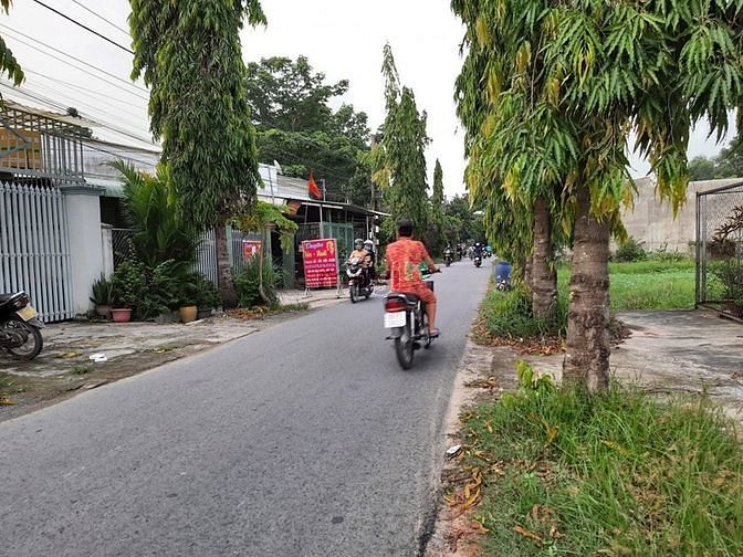 Hình ảnh Bán gấp lô đất thổ cư 84m2, Xã Tân Thông Hội, Củ Chi, Giá 650tr, SHR.