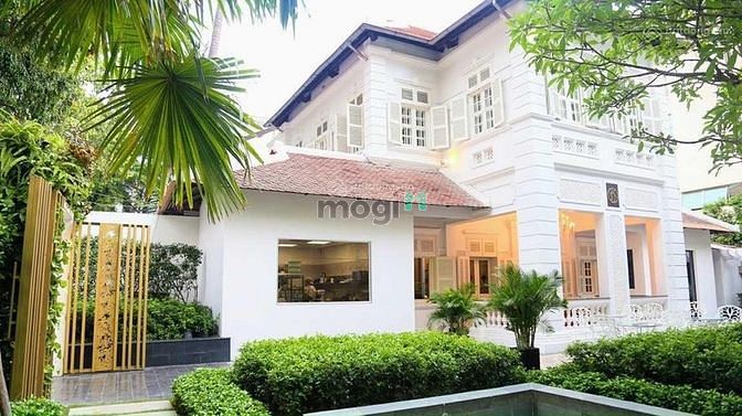 Hình ảnh Biệt thự sân vườn hơn 1000m2, ngang 13m - 14 Thảo Điền, Quận 2.