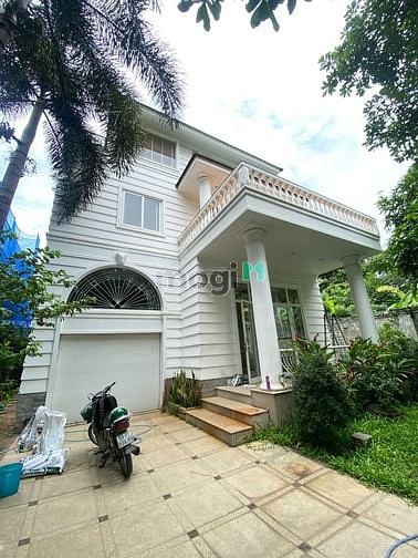 Hình ảnh Biệt thự sân vườn hơn 1000m2, ngang 13m - 14 Thảo Điền, Quận 2.