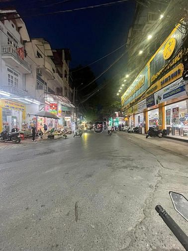 Hình ảnh Kinh doanh nhà 2 tầng - trục oto tránh - Mặt tiền 7M Cổ Điển Đông Anh