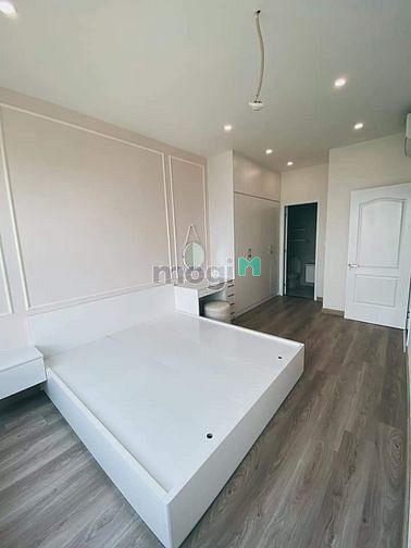 Hình ảnh LẤY VỐN LÀM ĂN bán CH Golden Plaza Q5 75m2 2PN giá chỉ 1tỷ8