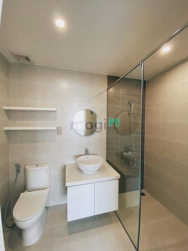 Hình ảnh LẤY VỐN LÀM ĂN bán CH Golden Plaza Q5 75m2 2PN giá chỉ 1tỷ8