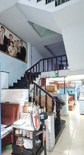 Hình ảnh Hạ chào 2 tỷ Nhà  3 Tầng  Đường số ,Phước Bình , Tp.Thủ Đức Còn 7,5