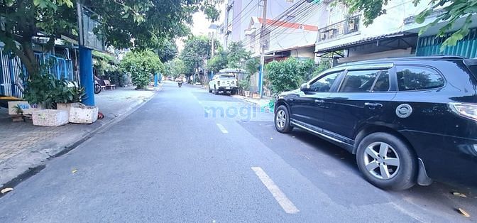 Hình ảnh Hạ chào 2 tỷ Nhà  3 Tầng  Đường số ,Phước Bình , Tp.Thủ Đức Còn 7,5