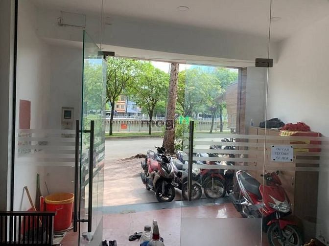 Hình ảnh Cho thuê nhà Mặt tiền 79A Hoàng Sa, Dakao, Quận 1