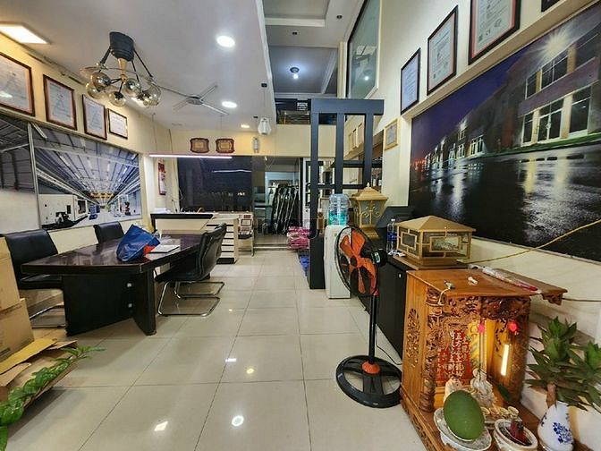 Hình ảnh Cho Thuê VP- CHDV 5PN Gần Ngã 4 Thủ Đức