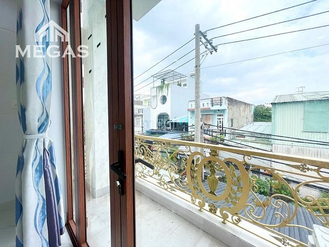 Hình ảnh phòng Studio Ban Công giá siêu rẻ ngay tỉnh lộ 10