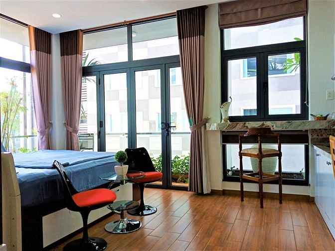 Hình ảnh Mb6623 nạp rút nhanh chóng Ban công - Full NT cao cấp ngay tại Cao Tháng Quận 10