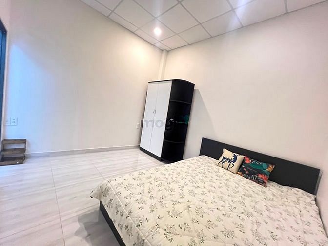 Hình ảnh 2PN Ban công full nội thất ngay sân bay phường 4