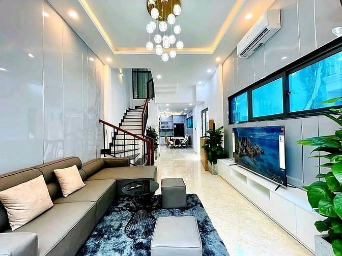 Hình ảnh Đẩy lẹ nhà Trần Bình Trọng Q5 chỉ 2.6 tỷ 64m2 SHR