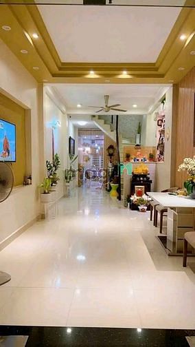 Hình ảnh Chỉ còn 1 căn NHÀ HỒNG BÀNG Q5 chỉ 3.8 tỷ SHR