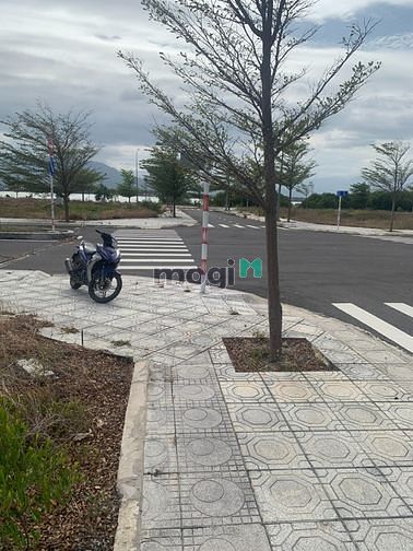 Hình ảnh Đất nền Cam Ranh view đầm thủy triều giá chỉ 15tr/m