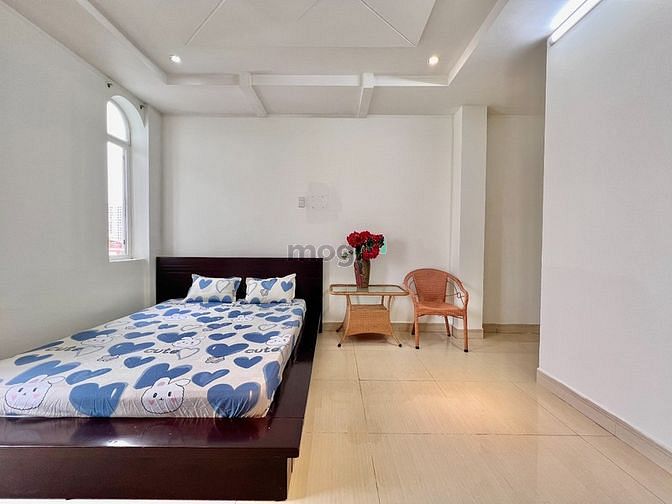 Hình ảnh Căn 30m2 bancol thoáng - full nt gần chợ Lý Phục Man