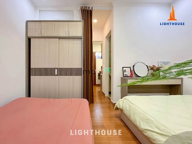 Hình ảnh Studio cửa sổ lớn rộng sát Đại học Văn Lang - Nguyễn Văn Cừ Quận 1