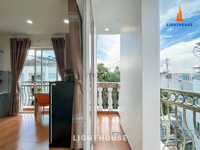 Hình ảnh Studio cửa sổ lớn rộng sát Đại học Văn Lang - Nguyễn Văn Cừ Quận 1