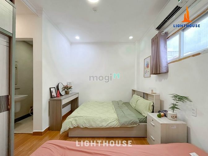 Hình ảnh Studio cửa sổ lớn rộng sát Đại học Văn Lang - Nguyễn Văn Cừ Quận 1