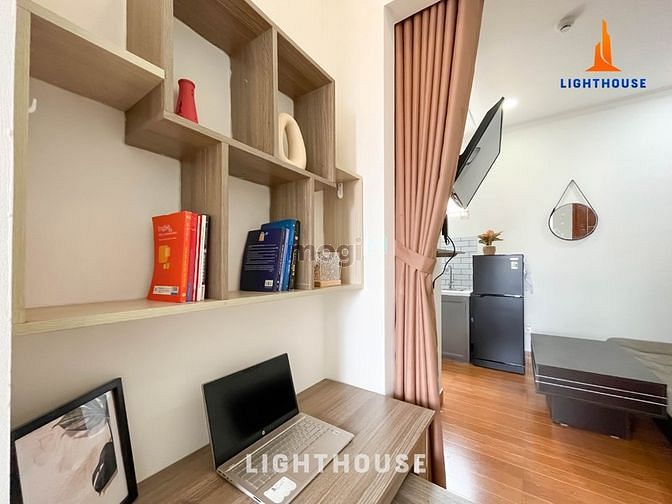 Hình ảnh Studio cửa sổ lớn rộng sát Đại học Văn Lang - Nguyễn Văn Cừ Quận 1