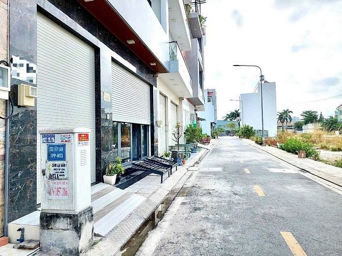 Hình ảnh Cần Bán Nền Đất Kế Công Viên Đường Nhựa Gần AEON Bình Tân TPHCM