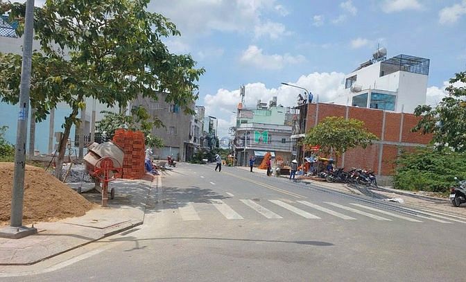 Hình ảnh Bán nhanh 70m2 (4.5x15.5) nhựa 25m Gần AEON Bình Tân Sổ Hồng Riêng