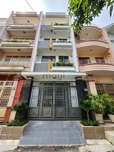 Hình ảnh Cho thuê nhà Mặt tiền Cộng Hoà, phường 12, quận Tân Bình.
