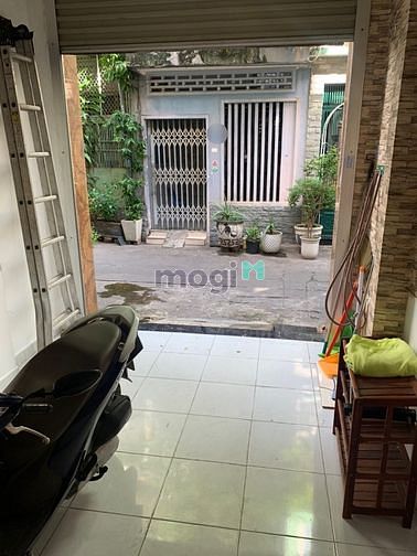 Hình ảnh Cho thuê nhà giá rẻ Cách Mạng Tháng Tám P10 Q3