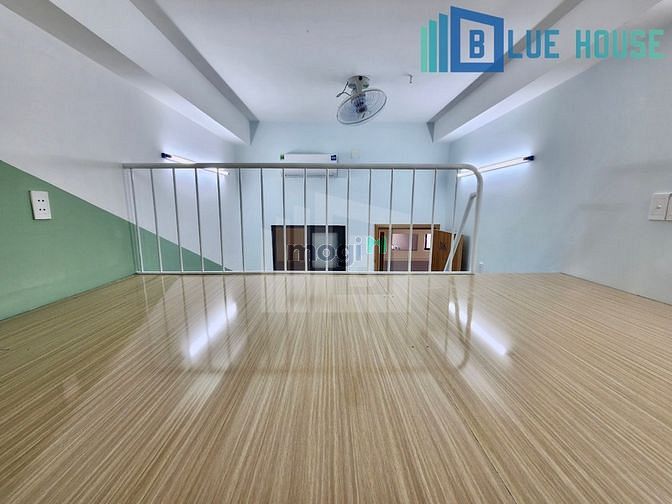 Hình ảnh Duplex bancol _nội thất riêng biệt gần Đầm Sen