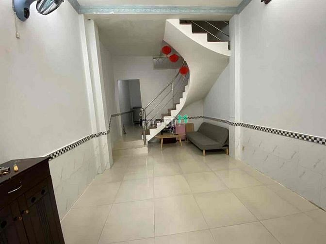 Hình ảnh Cần cho thuê nhà quận phú nhuận