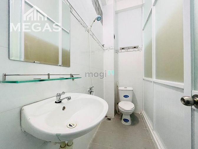 Hình ảnh Mb6623 nạp rút nhanh chóng Studio cao cấp bancol giá hạt dẻ Gần Trường Đh Bách Khoa, Mới