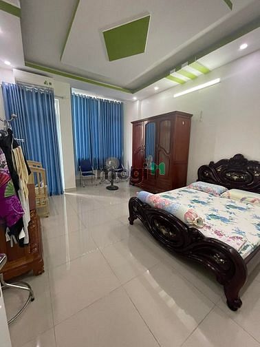 Hình ảnh HXH 4 tầng, 4,2x22 giă chỉ 7.9 tỷ