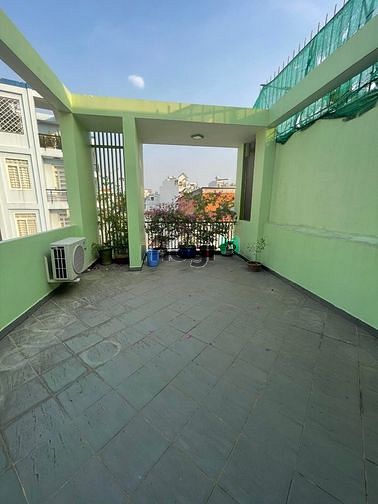 Hình ảnh HXH 4 tầng, 4,2x22 giă chỉ 7.9 tỷ