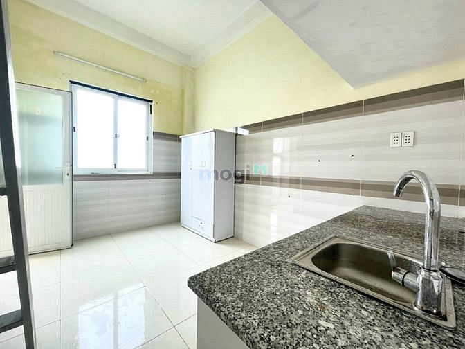 Hình ảnh Căn Duplex Full Nội Thất , Cửa Sổ Lớn Thoáng , Giá Rẻ Gần Lotte Mart