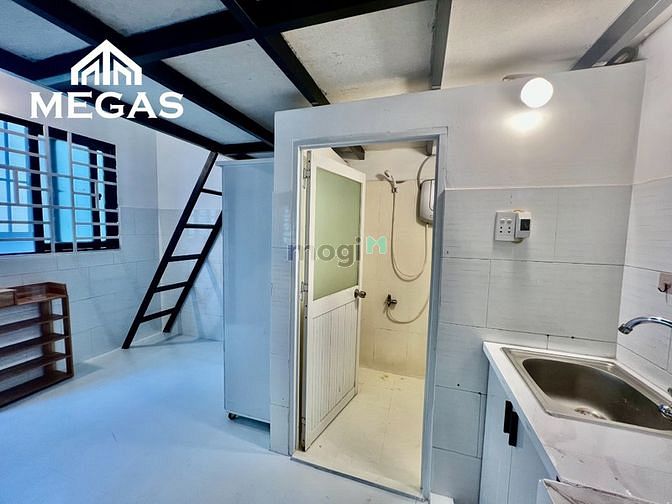 Hình ảnh Phòng duplex gác cao full nội thất. Ngay chợ Phạm Văn Chiêu
