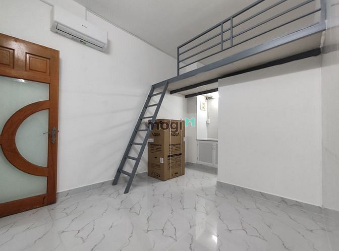 Hình ảnh Còn Trống Các CHDV Có Gác - Studio Full Nội Thất, Ngay Etown