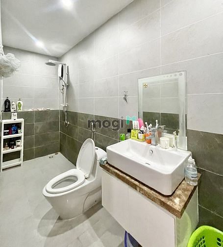 Hình ảnh Bán nhà hẻm xe hơi đường 30, Thủ Đức, 80m2, giá 3tỷ250,sổ hồng riêng,