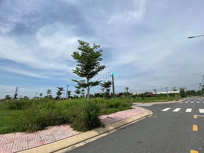 Hình ảnh Ngộp thở bán gấp 100m2 đất KDC Bình Chánh giá 700tr/SHR