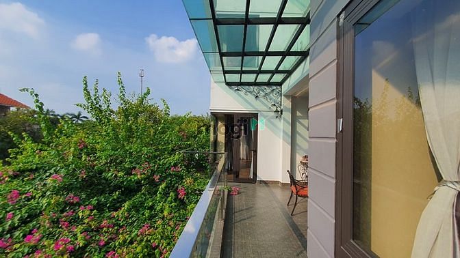 Hình ảnh Biệt thự lô góc khu Đô thị Long Việt - hoàn thiện full nội thất chỉ vi