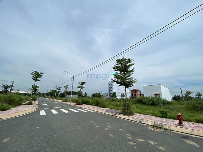 Hình ảnh Ngộp thở bán gấp 100m2 đất KDC Bình Chánh giá 700tr/SHR