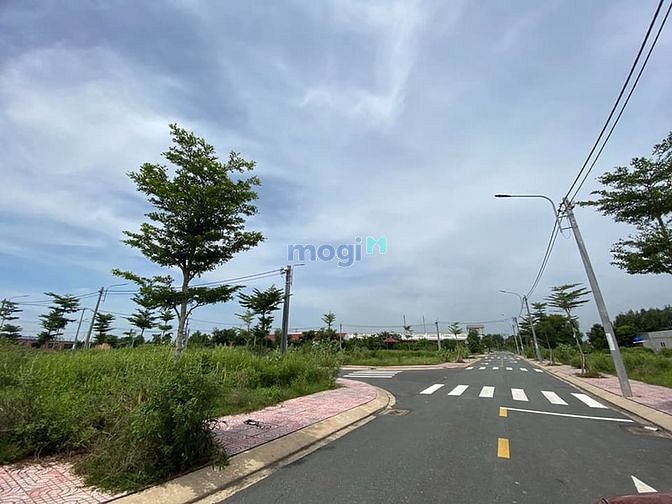 Hình ảnh Ngộp thở bán gấp 100m2 đất KDC Bình Chánh giá 700tr/SHR