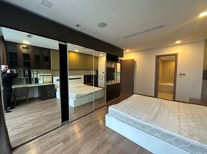 Hình ảnh Cho thuê căn 4PN toà Park 6 VINHOMES CENTRAL PARK